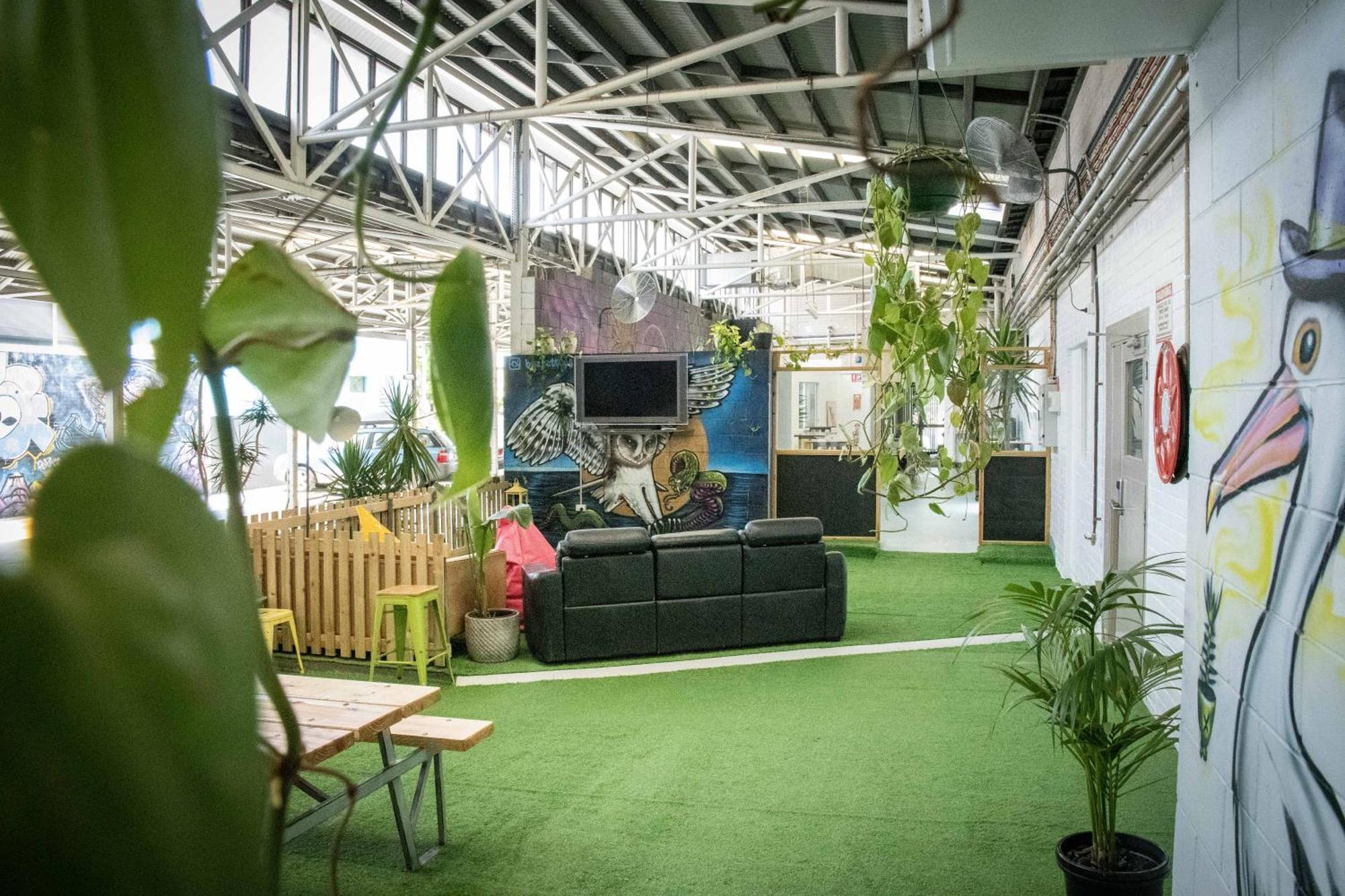 Habitat Backpackers Hostel Brisbane Exterior photo
